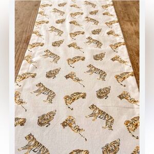 Royal Standard Tiger Table Runner NIP